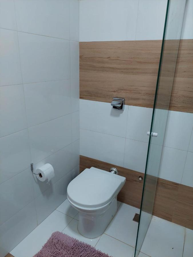 Otimo Apartamento Sobreloja Com Wifi E Estacionamento Incluso Maringá Exteriör bild