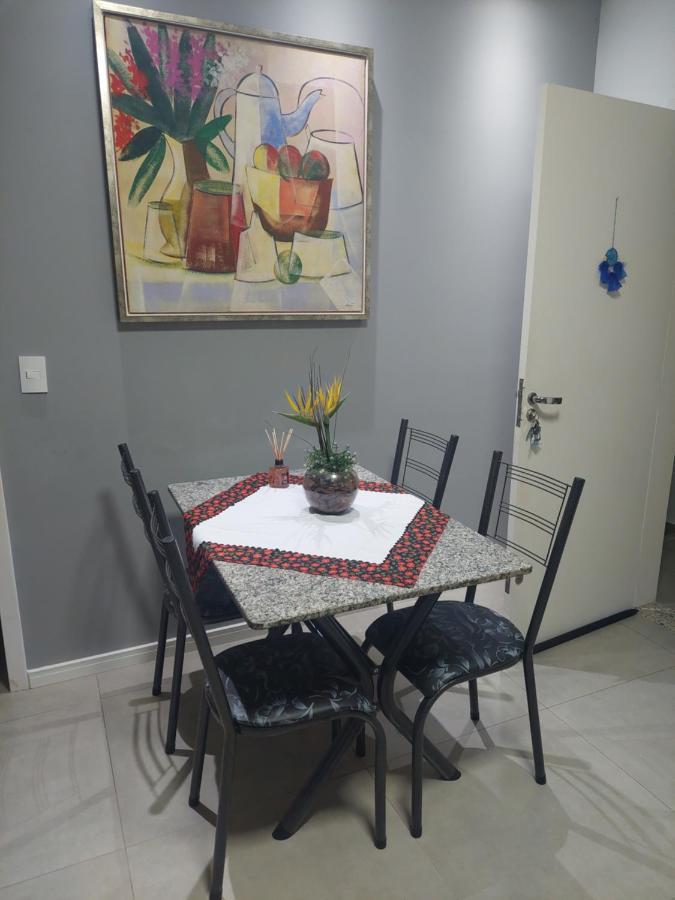 Otimo Apartamento Sobreloja Com Wifi E Estacionamento Incluso Maringá Exteriör bild